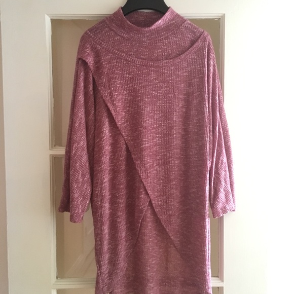 Puella Tops - Puella mock turtleneck crossover top